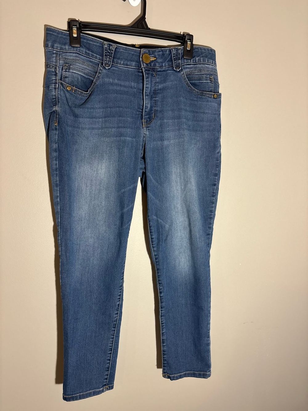 Democracy Ab Solution Jeans Size 12 Stretch Medium Wash Straight Leg